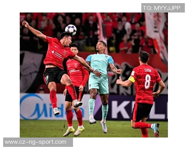 搜狐足球天下全新视角解析中超联赛精彩瞬间与球员风采